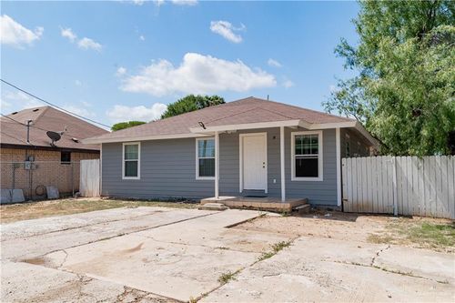 228 E Saint John Dr, Pharr, TX, 78577-9472 | Card Image