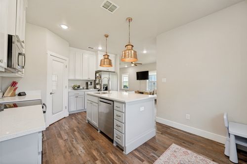 8442 Jay St, White Settlement, TX, 76108-1507 | Card Image