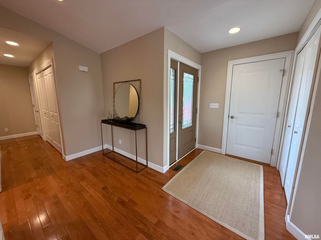 20731 N Sequoia Cv, House other with 4 bedrooms, 2 bathrooms and 2 parking in Chillicothe IL | Image 10
