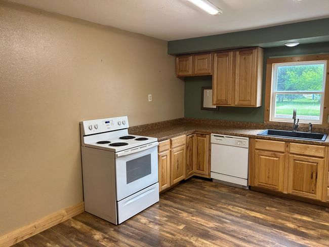 130 S Tyler St, House other with 2 bedrooms, 1 bathrooms and null parking in Tyler MN | Image 6
