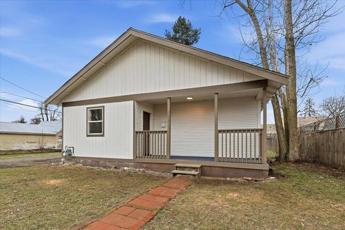 1112 N Stone St, Spokane, WA, 99202-3790 | Card Image