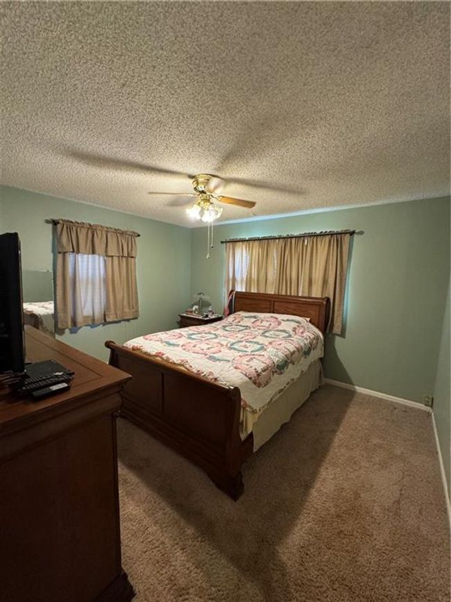 8833 Hickory Ln, House other with 2 bedrooms, 2 bathrooms and null parking in Ozawkie KS | Image 27