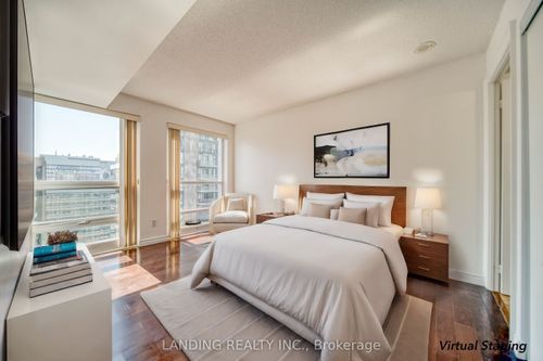 2809-763 Bay St, Toronto, ON, M5G2R3 | Card Image