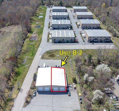 b2-376 Dry Bridge Road, North Kingstown, RI, 02852 | Card Image
