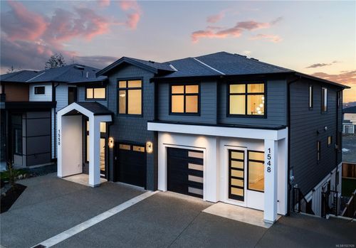 1548 Marble Pl, Victoria, BC, V9B7A2 | Card Image
