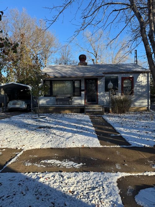 233 E Jewell Ave, Salina, KS, 67401-6123 | Card Image