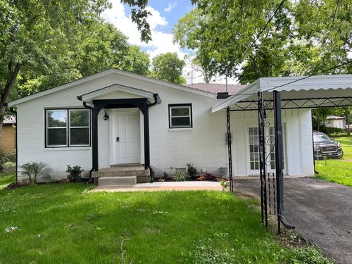 216 Aurora Ave, Madison, TN, 37115-2402 | Card Image