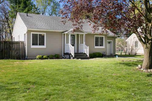 19560 Eaton Avenue, South Bend, IN, 46637 | Card Image