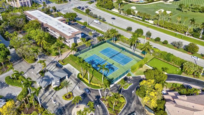 UNIT-402 - 15 Royal Palm Way, Condo with 2 bedrooms, 2 bathrooms and null parking in Boca Raton FL | Image 58