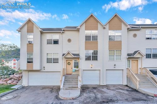 74 Vale Cir, Palmer Lake, CO, 80133-9404 | Card Image