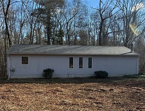 3 Wetherbee Rd, Foster, RI, 02825-1456 | Card Image