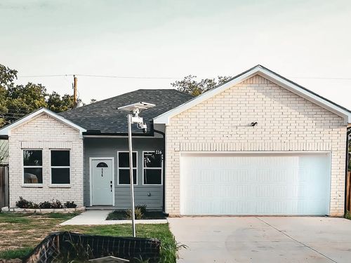 116 Willow Ln, Roanoke, TX, 76262-6161 | Card Image