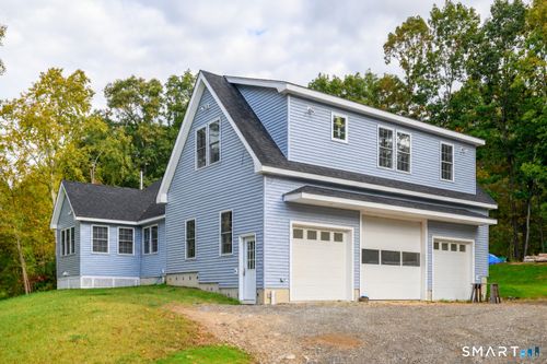 b-20 Philo Curtis Rd, Sandy Hook, CT, 06482-1222 | Card Image