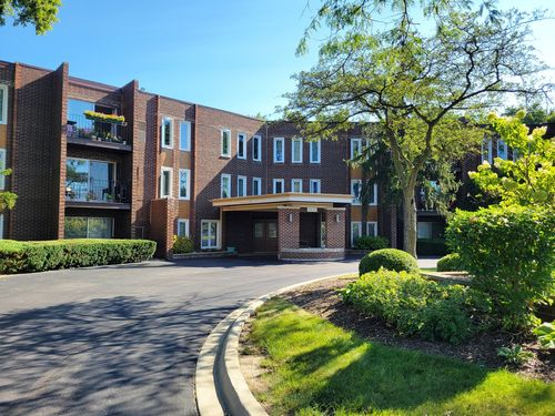 228-1425 Sandpebble Dr, Wheeling, IL, 60090-5922 | Card Image