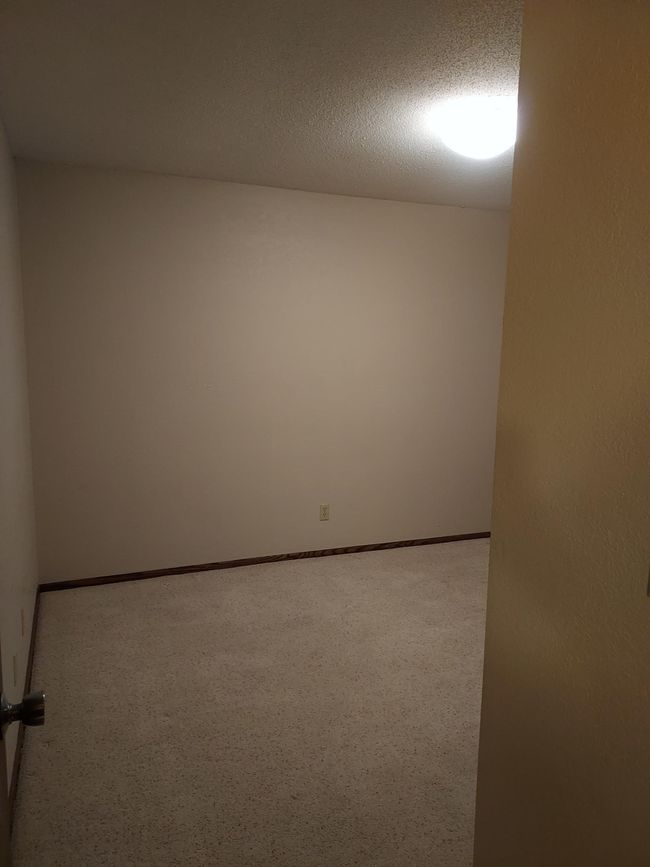 Main Bedroom.jpg | Image 8