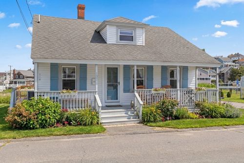 137 Hampton Cir, Hull, MA, 02045-2829 | Card Image