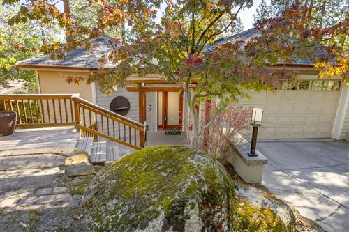 774 Lisa Ln, Ashland, OR, 97520-3156 | Card Image