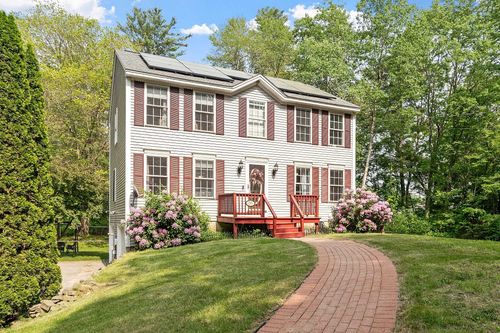 245 W River Rd, Hooksett, NH, 03106-2630 | Card Image