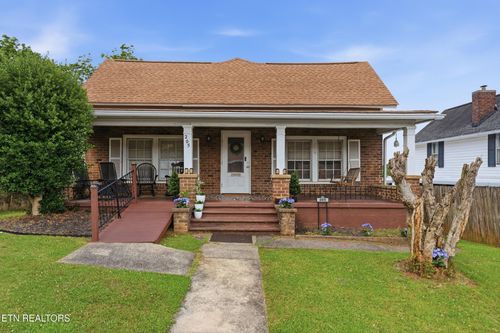 205 Kingston St, Lenoir City, TN, 37771-2407 | Card Image