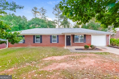 35 Pinecone Ct, Mcdonough, GA, 30253-6560 | Card Image