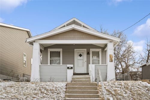 1100 15th St Se, Cedar Rapids, IA, 52401-2533 | Card Image