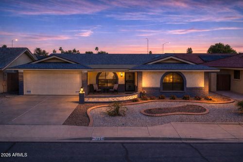 7824 E Navarro Ave, Mesa, AZ, 85209-6914 | Card Image