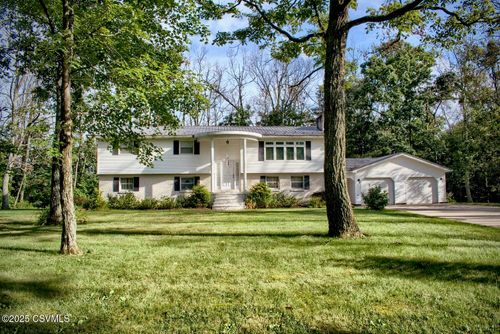 467 Swanger Rd, New Columbia, PA, 17856-8905 | Card Image