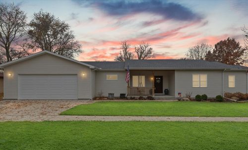 309 N Adams St, Fithian, IL, 61844-5301 | Card Image