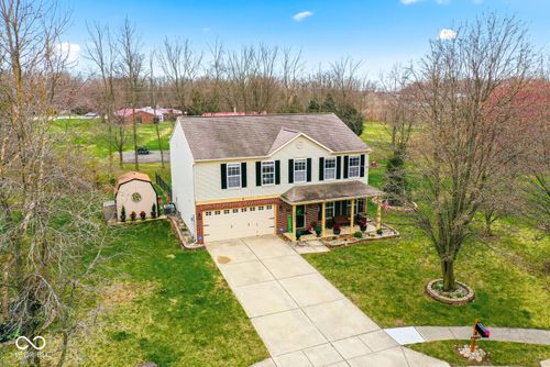 10603 Howe Rd, Fishers, IN, 46038-3614 | Card Image