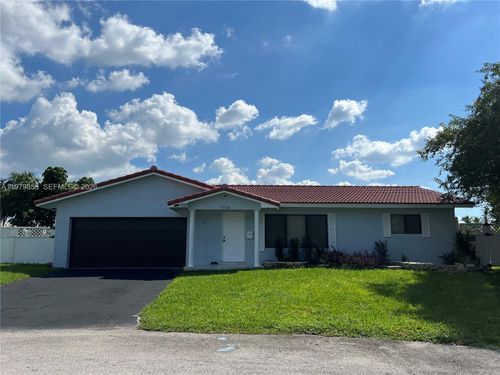 7520 Nw 44th Ct, Coral Springs, FL, 33065 | Card Image