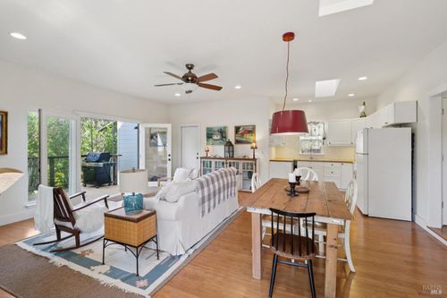 151 Fetters Ave, Sonoma, CA, 95476-3496 | Card Image