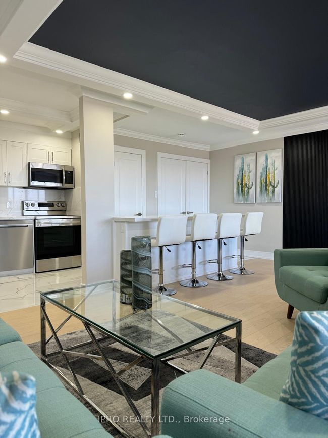 1110 - 1580 Mississauga Valley Blvd, Condo with 2 bedrooms, 2 bathrooms and 1 parking in Mississauga ON | Image 6