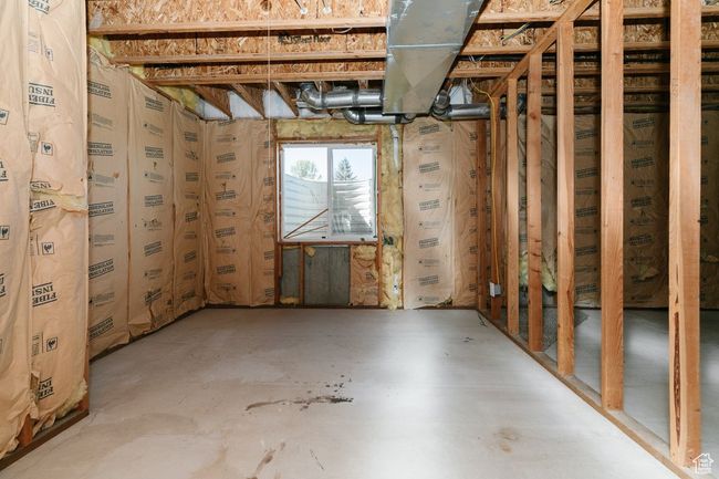 View of basement | Image 30