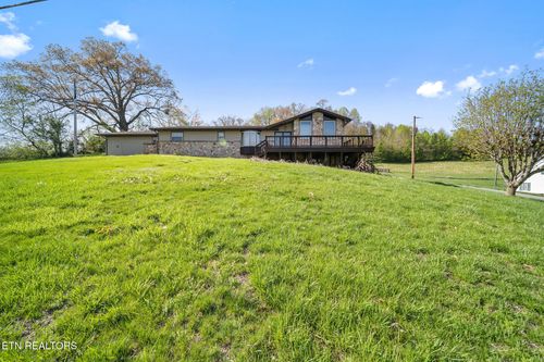 346 Bailey Dr, New Tazewell, TN, 37825-5046 | Card Image