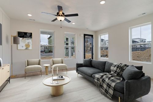 11323 S Lake Run Rd, South Jordan, UT, 84009-8737 | Card Image