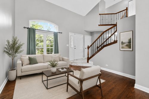 2143 Periwinkle Ln, Naperville, IL, 60540-9221 | Card Image