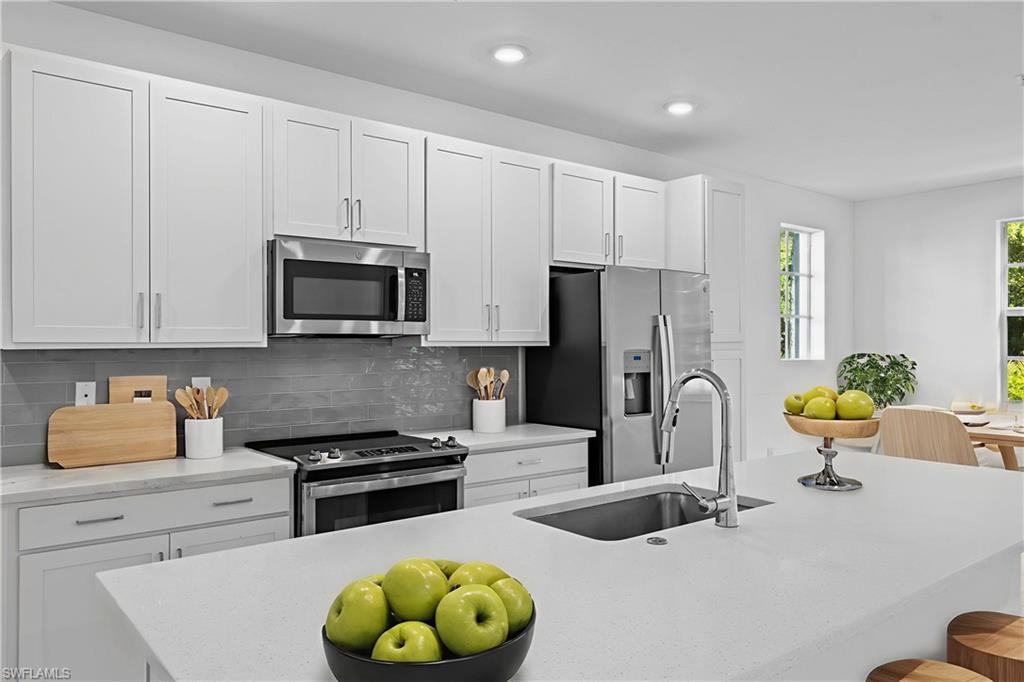 Residential in BONITA SPRINGS 4
