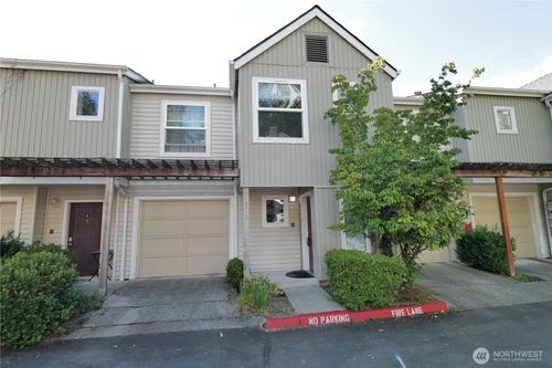5-2957 142nd Pl Se, Bellevue, WA, 98007-6459 | Card Image