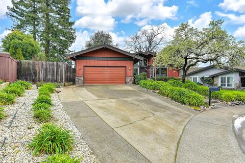 8226 Econ Ct, Fair Oaks, CA, 95628-2703 | Card Image