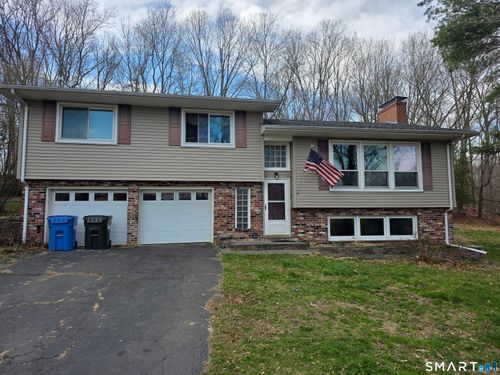 9 Deerbrook Rd, Norwich, CT, 06360-5203 | Card Image