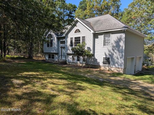 131 Avocado Ln, Milford, PA, 18337-7591 | Card Image