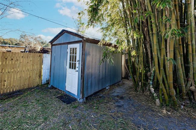 2005 E Crenshaw St, House other with 3 bedrooms, 1 bathrooms and null parking in TAMPA FL | Image 38