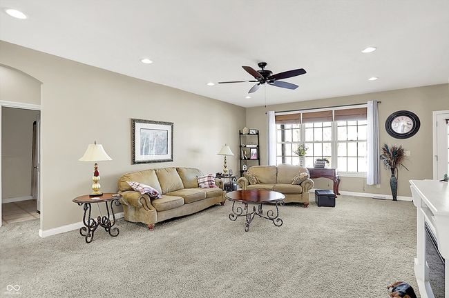 Great room | Image 9