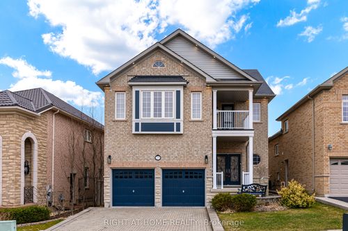 279 Eaton St, Georgetown, ON, L7G6N8 | Card Image