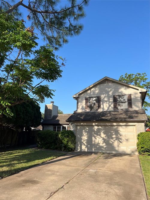 11002 Landsbury Cir, Houston, TX, 77099-4219 | Card Image