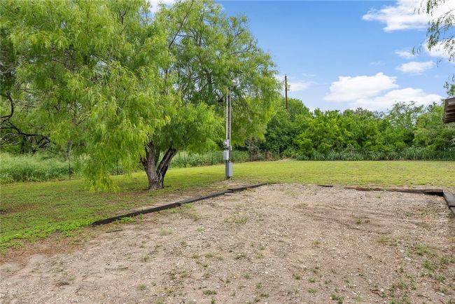 5768 Mockingbird Ln, House other with 4 bedrooms, 2 bathrooms and null parking in Mathis TX | Image 31