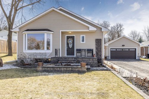 4303 County 88 Road, Bradford West Gwillimbury, ON, L0G1B0 | Card Image