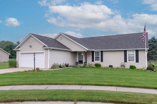 58187 Jefferson Ridge Dr, Goshen, IN, 46528-8961 | Card Image