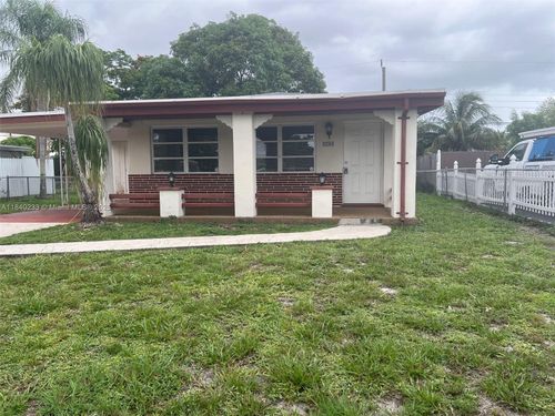 6425 Sw 21st St, Miramar, FL, 33023-2805 | Card Image