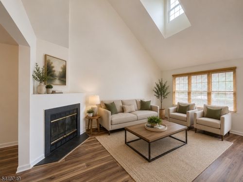 200 Bamburgh Ct, Somerset, NJ, 08873-4845 | Card Image
